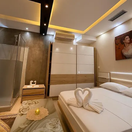 Appartamento Jacuzzi Escape Tirana