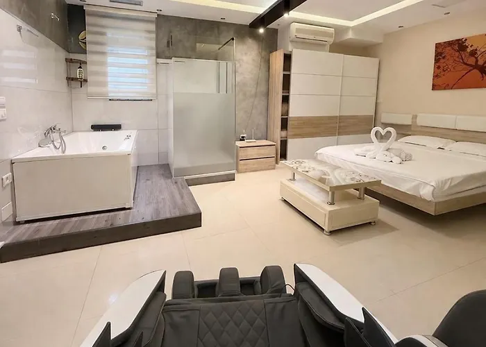 Jacuzzi Escape Apartamento Tirana